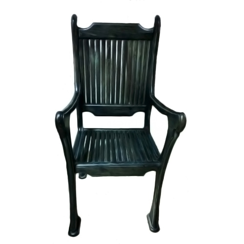 Кресло деревянное черное